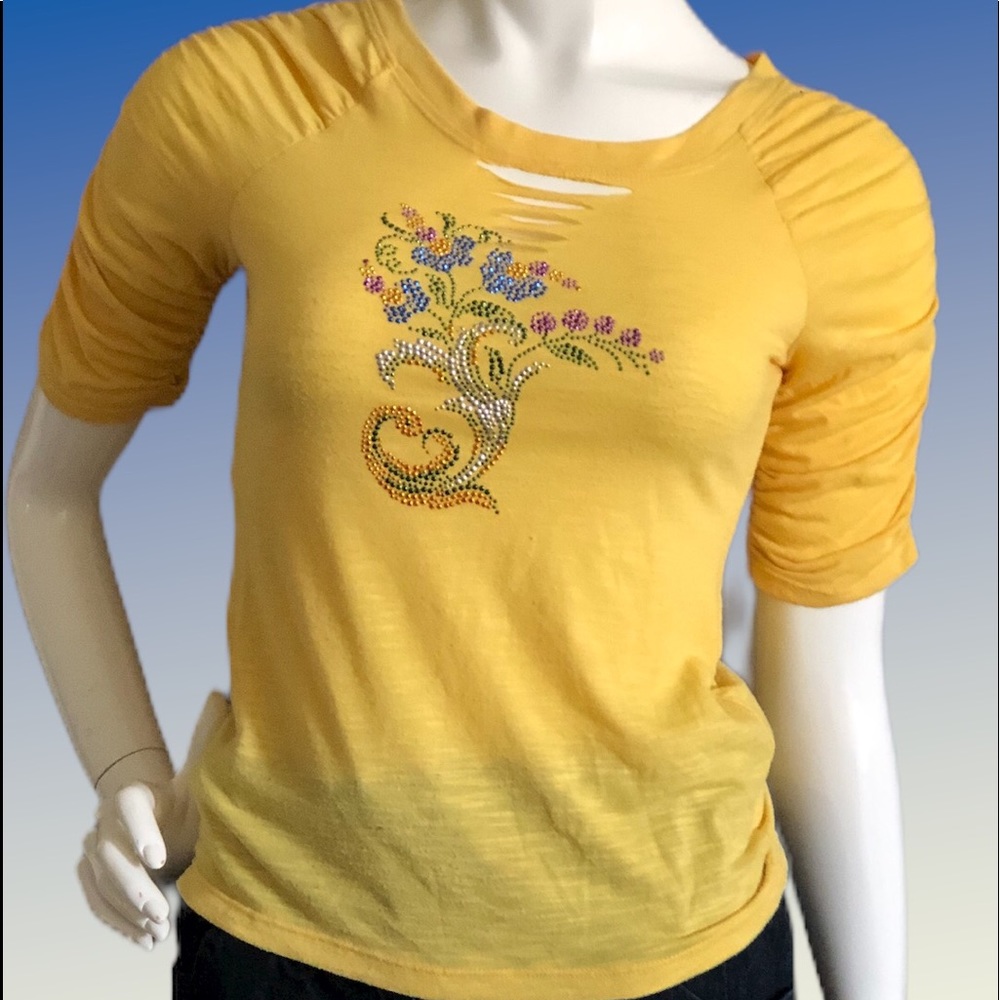 Yellow mid sleeve shirt